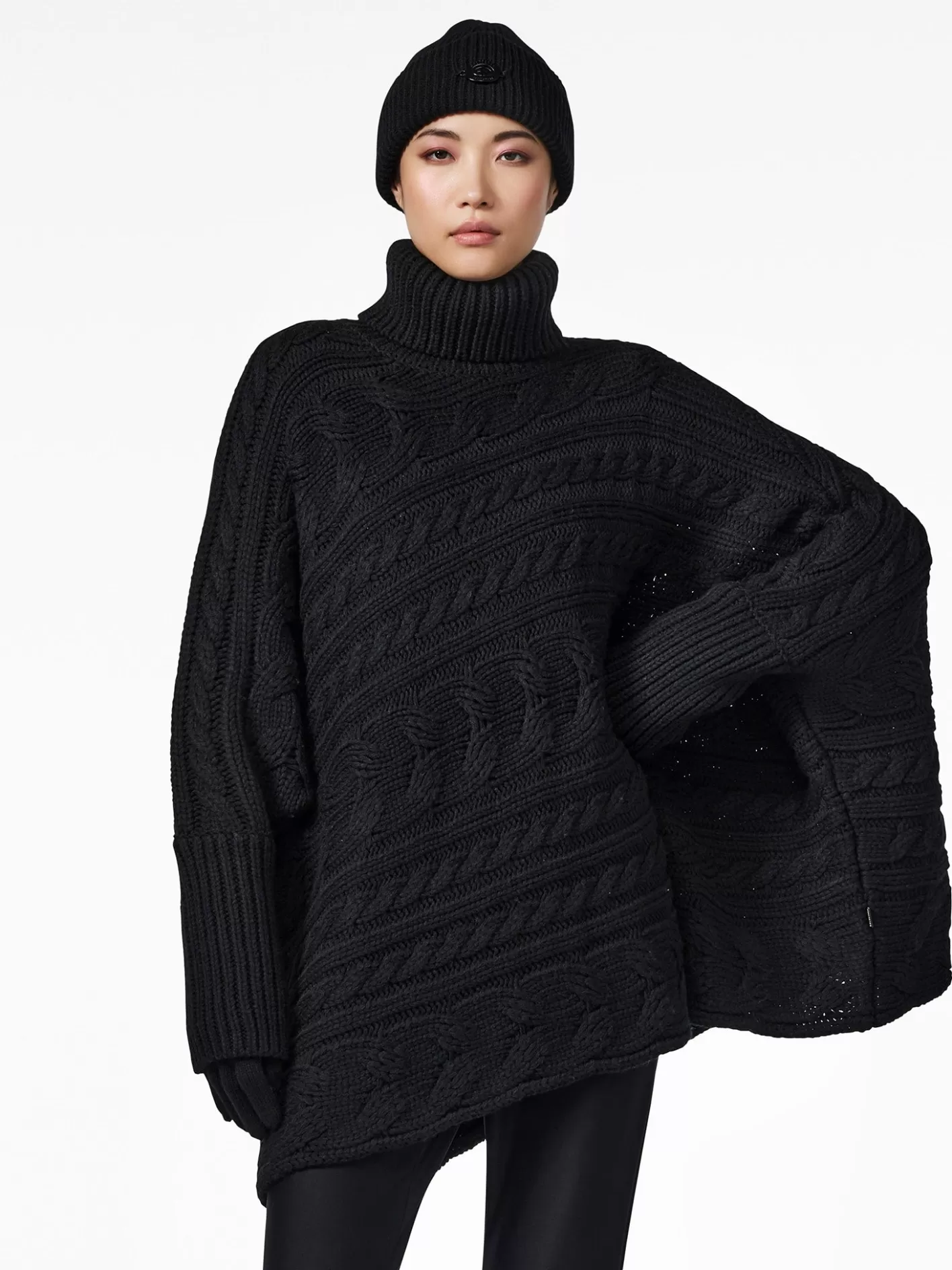 Goldbergh TWIST Oversize Knit Sweater black New